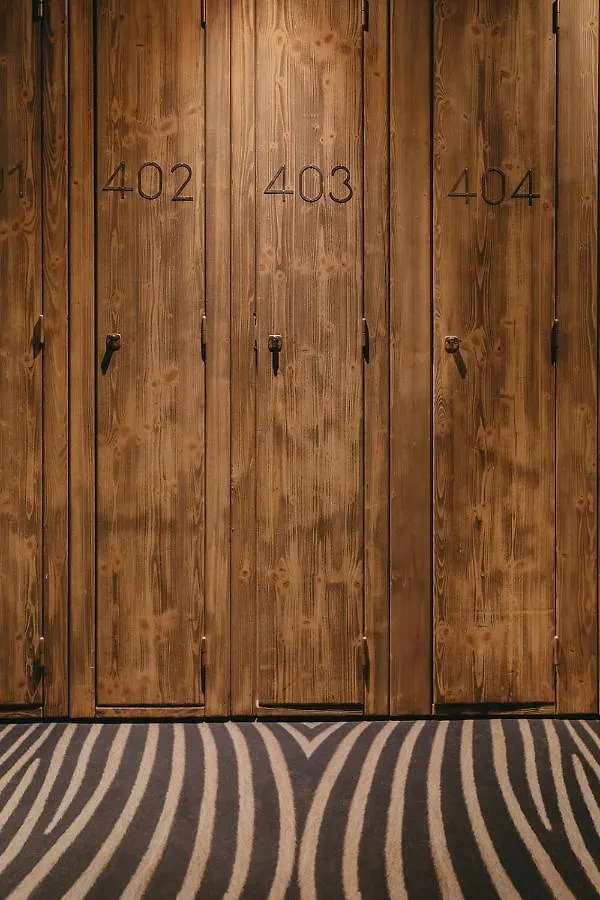 Les Suites - Maison Bouvier 티뉴